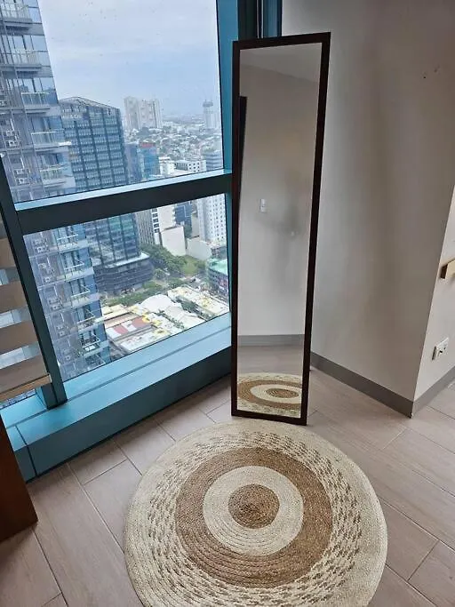 One Uptown Bgc Modern & Spacious, Great Location, 200Mbps & Washer Manilla Appartement